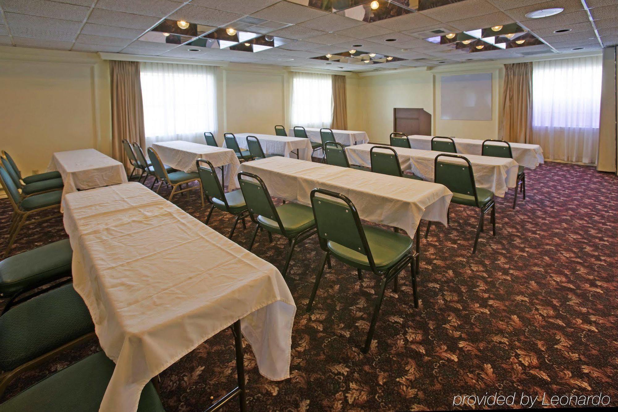 Americas Best Value Inn And Suites North Farmers Branch Fasilitas foto